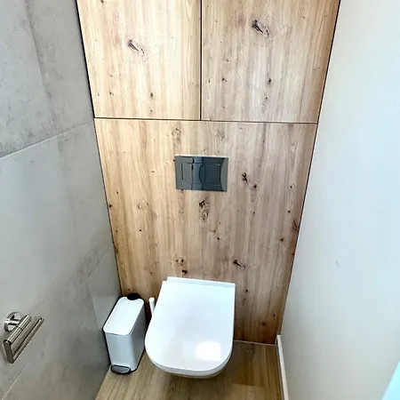 Homerentals - Reja - 5os, Spokoj, Widok Na Park Lejlighed